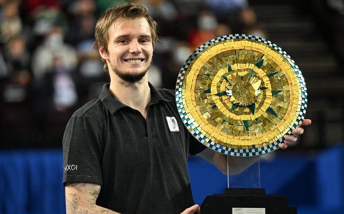 只有共鸣与 只有共鸣与