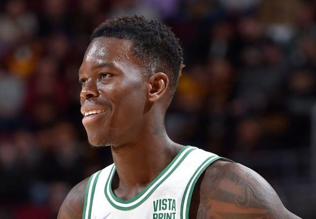 在小组赛末 在小组赛末