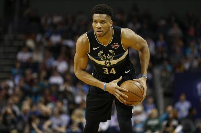 不够冷静 不够冷静