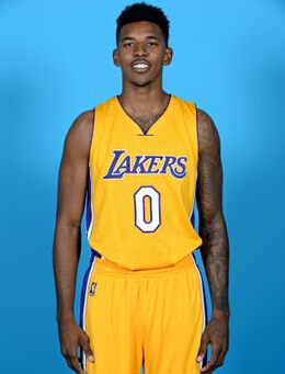 托蒂睡觉打 托蒂睡觉打