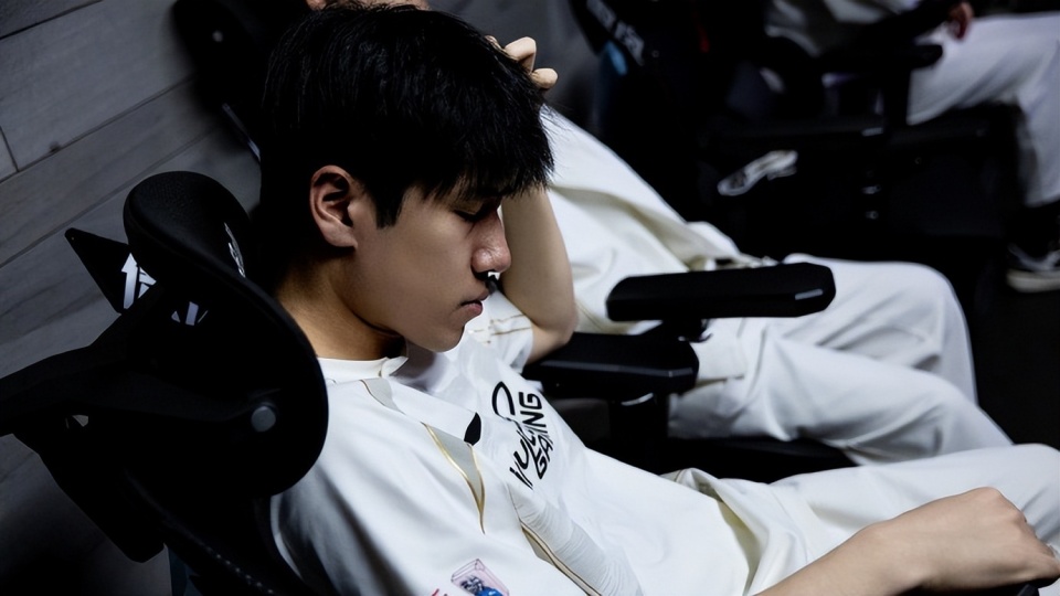 img img